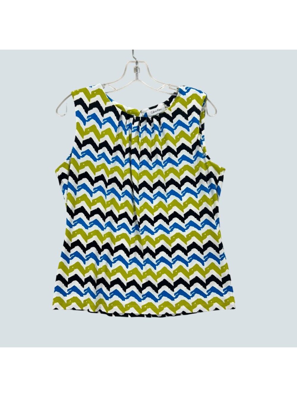 Calvin Klein Women’s Sleeveless Blouse Size Large Multicolor Chevron Print Top